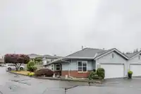 52 8889 212 STREET - thumbnail 1