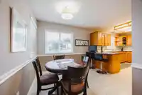 52 8889 212 STREET - thumbnail 4