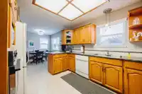 52 8889 212 STREET - thumbnail 10