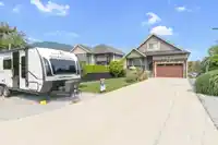 8506 LAKEVIEW ROAD - thumbnail 2
