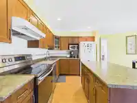 120 1685 PINETREE WAY - thumbnail 15
