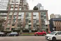 863 RICHARDS STREET - thumbnail 31