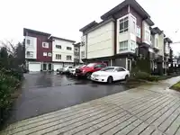 11 32138 GEORGE FERGUSON WAY - thumbnail 1