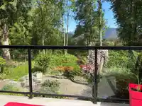 63 14600 MORRIS VALLEY ROAD - thumbnail 3