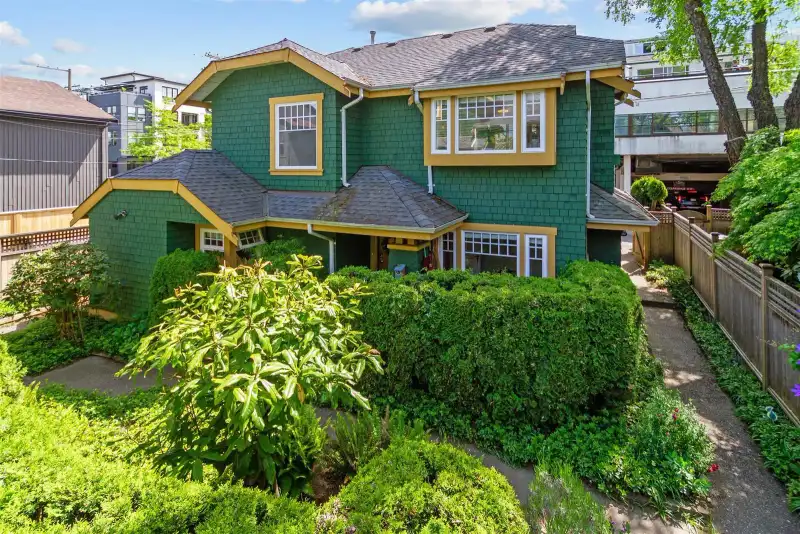 2952 W 8TH AVENUE - photo 1 of 22