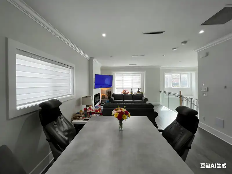 9131 STEVESTON HIGHWAY - photo 4 of 31