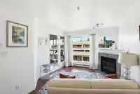 304 2025 STEPHENS STREET - thumbnail 4