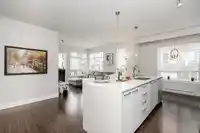 C221 20211 66 AVENUE - thumbnail 6