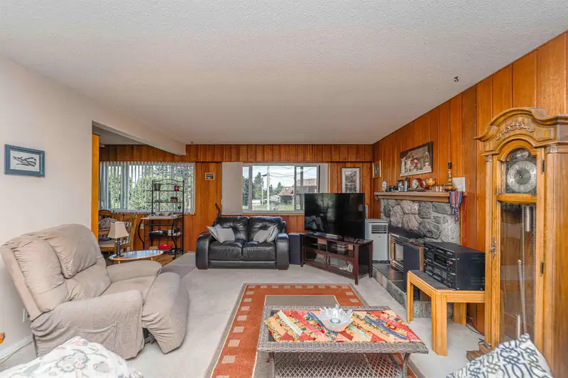 33460 CONWAY PLACE - photo 3 of 39