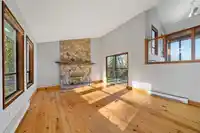 25443 BOSONWORTH AVENUE - thumbnail 4