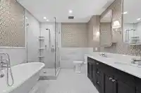 471 BEACH CRESCENT - thumbnail 32