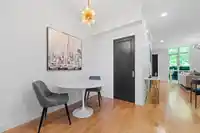 471 BEACH CRESCENT - thumbnail 9