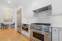 471 BEACH CRESCENT - thumbnail 10