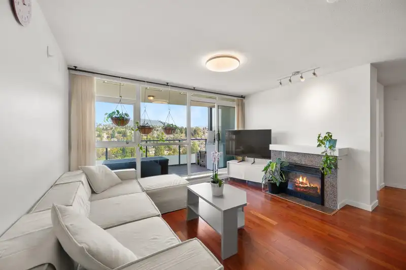 1801 5611 GORING STREET - photo 3 of 33