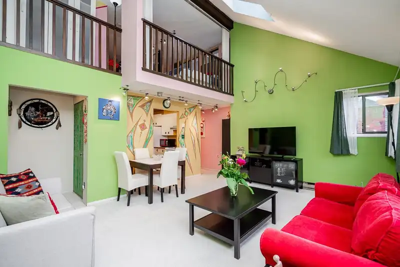 PH5 936 BUTE STREET - photo 2 of 39