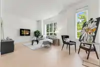 4 7140 RAILWAY AVENUE - thumbnail 2