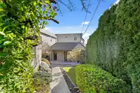 15066 ROYAL AVENUE - thumbnail 2