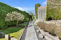 15066 ROYAL AVENUE - thumbnail 6