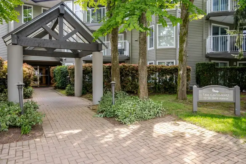 201 15150 108 AVENUE - photo 1 of 36