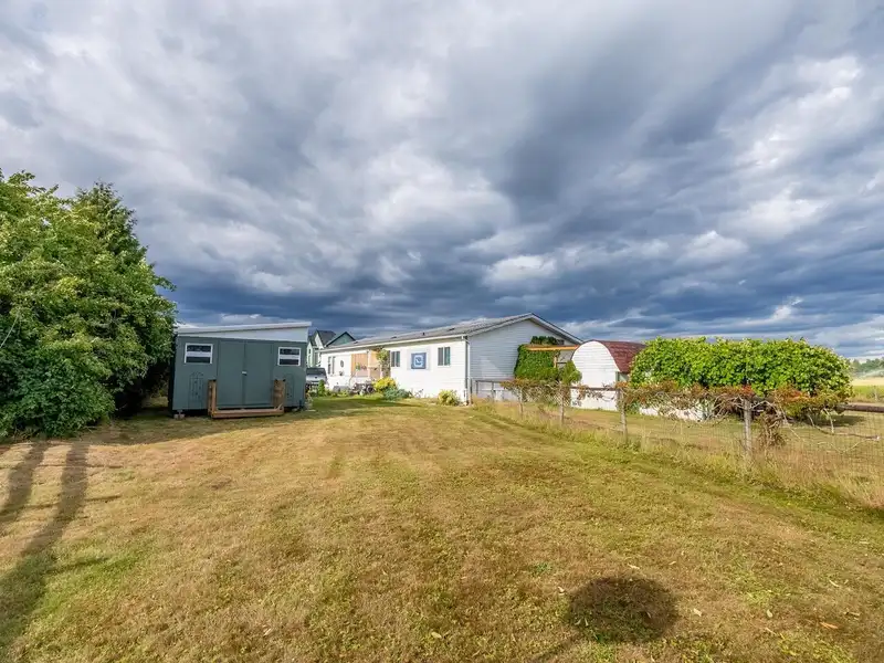 5316 216 STREET - photo 3 of 22