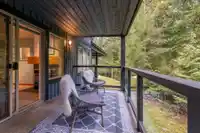 1102 3050 HILLCREST DRIVE - thumbnail 4