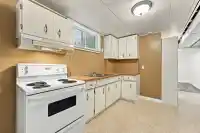 2136 SHERWOOD CRESCENT - thumbnail 21