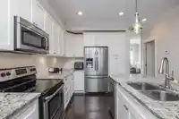 4 7157 210 STREET - thumbnail 12