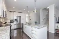 4 7157 210 STREET - thumbnail 13