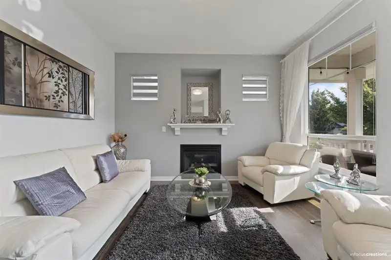 5662 148 STREET - photo 4 of 37