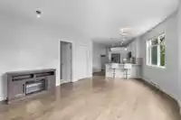 107 19940 BRYDON CRESCENT - thumbnail 4