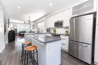 6 20966 77A AVENUE - thumbnail 1