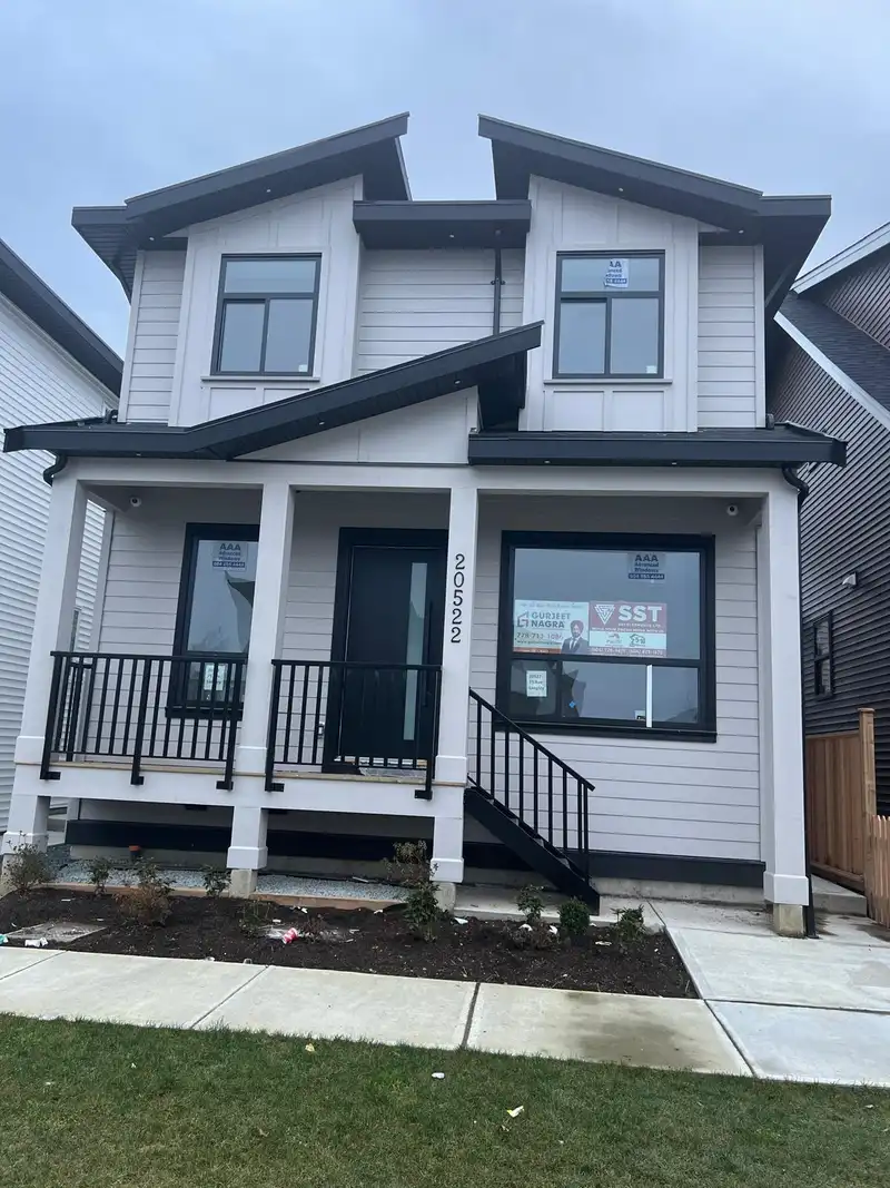 20522 75 AVENUE - photo 1 of 1