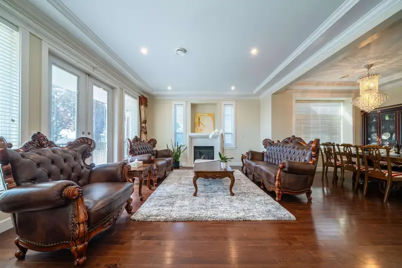 5511 MCKEE STREET - photo 4 of 40