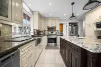 2147 216 STREET - thumbnail 20