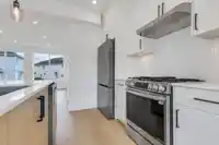 19 30501 ROBIN DRIVE - thumbnail 4