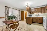 9170 HOLLY STREET - thumbnail 11