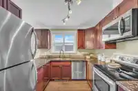 302 152 E 12TH STREET - thumbnail 6