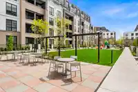 507 8379 201 STREET - thumbnail 24