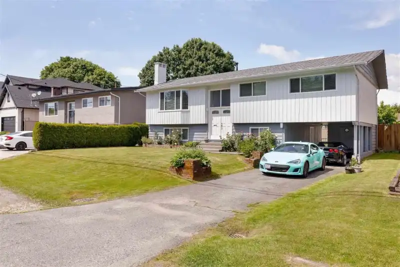 11771 82A AVENUE - photo 1 of 1