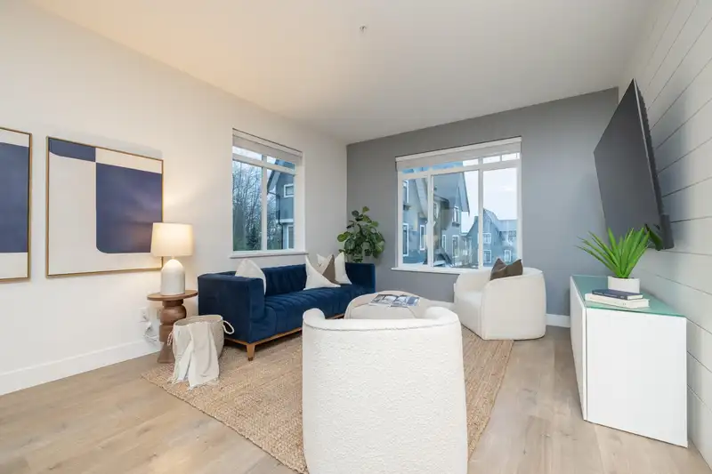 29 6897 201 STREET - photo 2 of 36