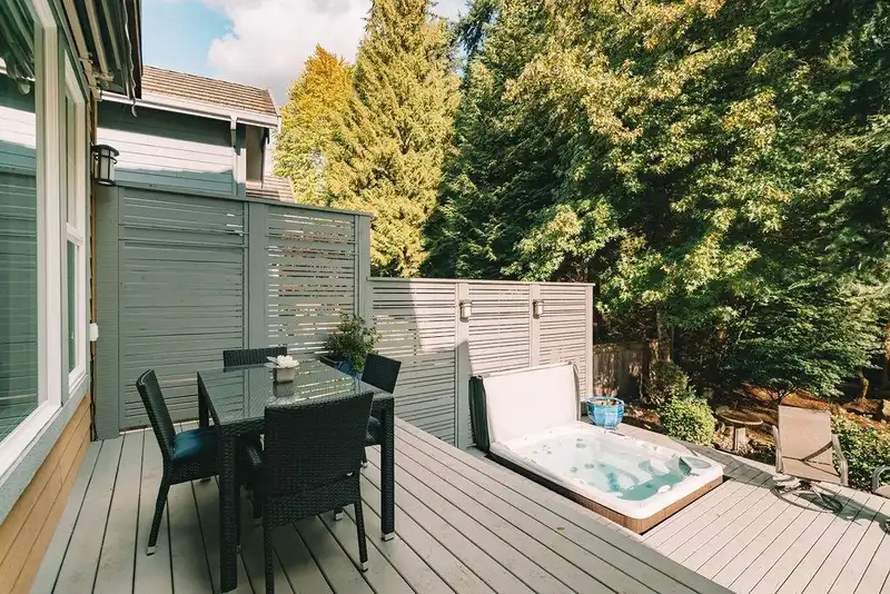 26 ASHWOOD DRIVE - photo 2 of 39