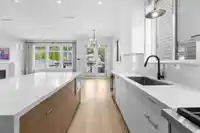 3123 W 16TH AVENUE - thumbnail 8