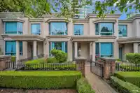 2 6611 SOUTHOAKS CRESCENT - thumbnail 1