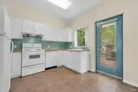 2 6611 SOUTHOAKS CRESCENT - thumbnail 15