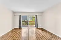 4 4907 57A STREET - thumbnail 9