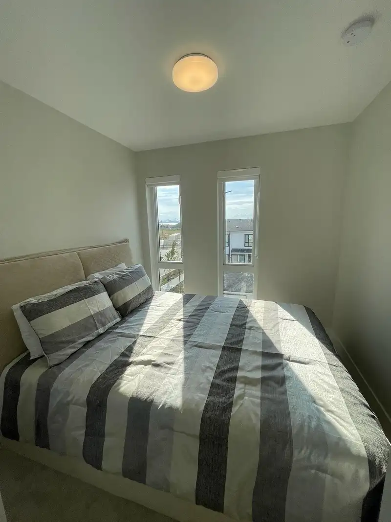 2 4745 SPRUCE WAY - photo 2 of 9
