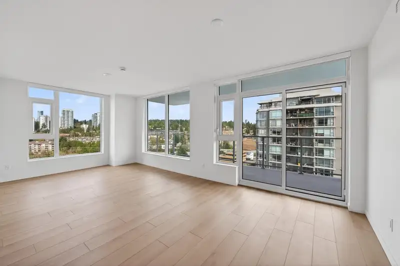 1303 311 ALDERSON AVENUE - photo 3 of 15