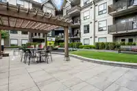 519 2493 MONTROSE AVENUE - thumbnail 28