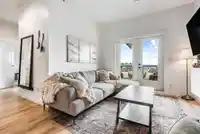 519 2493 MONTROSE AVENUE - thumbnail 7