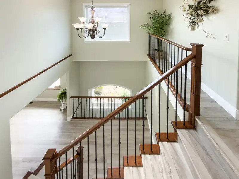 10460 SLATFORD STREET - photo 3 of 32